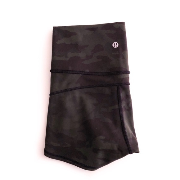 lululemon athletica Pants - ⏱Sale⏱ Lululemon In Movement Shorts